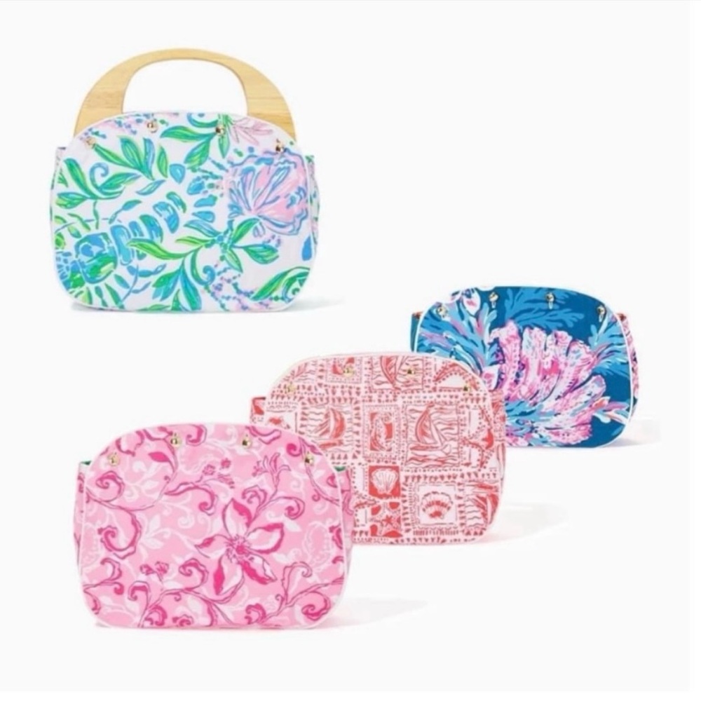Lilly Pulitzer Bermuda Bag with 4 reversible covers